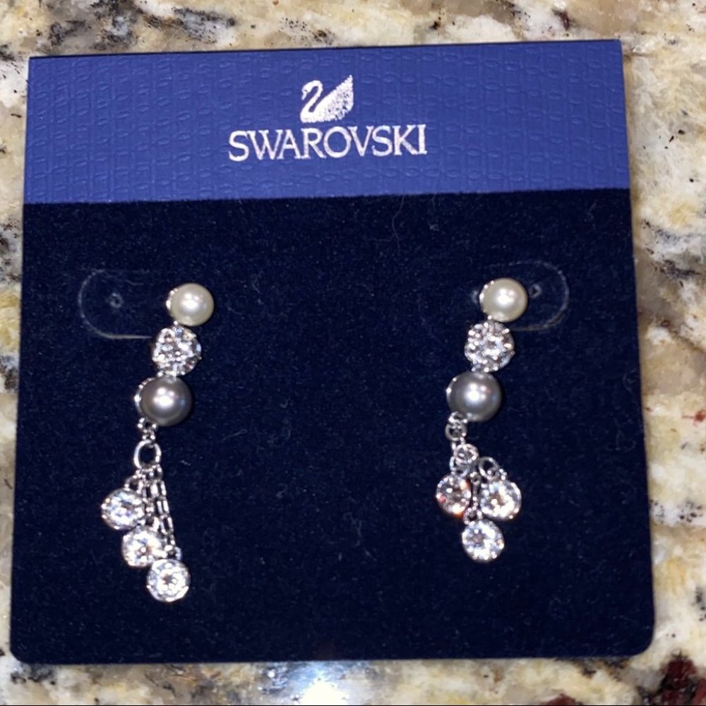 Swarovski Signed Swan Pearl Silver Crystal Earring